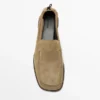 Weiche Leder-Loafer mit gerafftem Detail Weiche Leder-Loafer mit gerafftem Detail