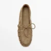 Weiche Leder-Loafer mit gerafftem Detail