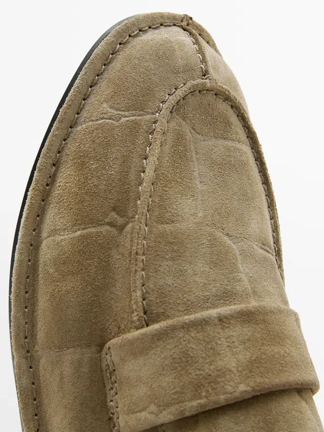 Weiche Loafer aus Spaltleder Weiche Loafer aus Spaltleder