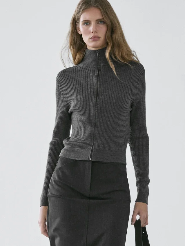 Woll-Cardigan mit Reißverschluss Woll-Cardigan mit Reißverschluss